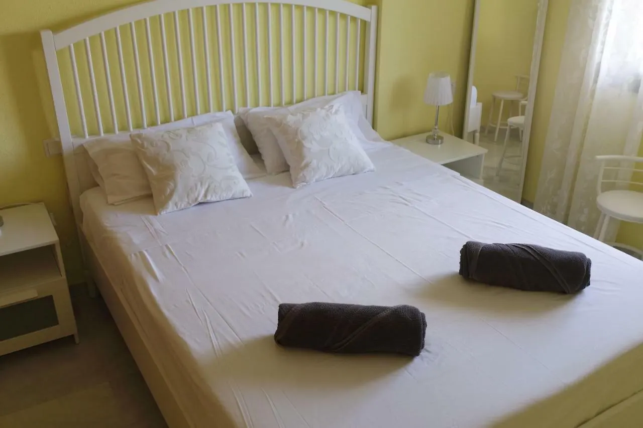 Pueblo Del Parque - Nice Apartment With Mountain And Garden Views Benalmadena 0*,  Spain